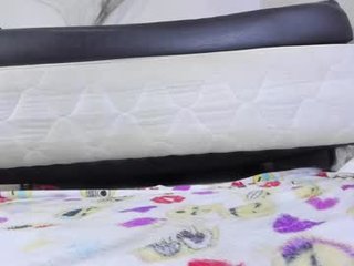 Webcam Belle - _alexaa_20 big tits cam babe have to shave pussy