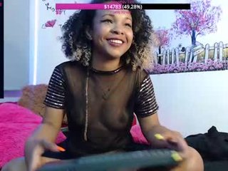 Webcam Belle - 1sugarbrown_ ebony cam slut enjoys getting her ass anally drilled