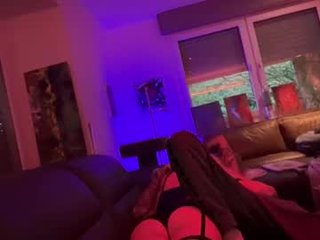 Webcam Belle - eroticfeeling974495 german cam girl with big tits in live sex show