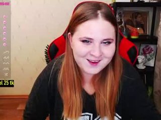 Webcam Belle - oliviamunk redheaded sex slut takes hard dick for her master