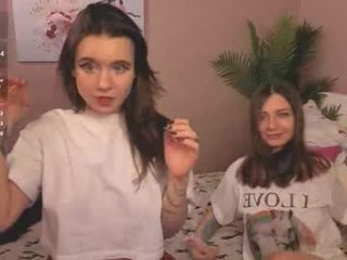 Webcam Belle - blackpinkkittens teen cam babe wants to be fucked online as hard as possible