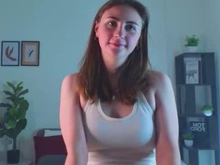 Webcam Belle - jenellroncskevitz teen cam babe wants to be fucked online as hard as possible