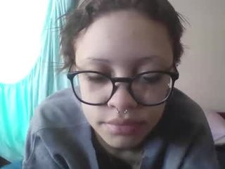 Webcam Belle - jojosbizarrelyf teen cam babe wants to be fucked online as hard as possible