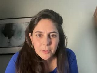 Webcam Belle - tarot_treats horny couple adores fucking online