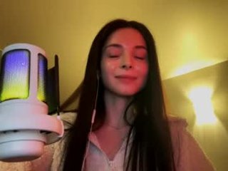 Webcam Belle - ludivinablice nude cam bitch enjoys hard live sex on camera