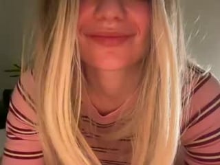Webcam Belle - valentinapeppermint 