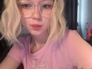 Webcam Belle - super_pixie big tits teen cam babe gets her first taste and feel of hard cock