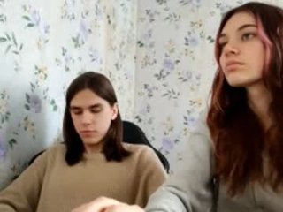 Webcam Belle - rusmedium cam girl gets her ass hard fucked by her partner