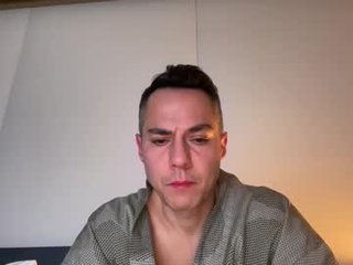Webcam Belle - canadianwanderlust horny couple adores fucking online