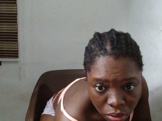 Webcam Belle - pussyxsweet ebony brunette cam girl enjoys getting her ass drilled