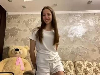 Webcam Belle - meiparents nude cam bitch enjoys hard live sex on camera