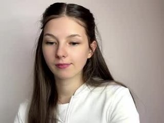 Webcam Belle - cyndyrodrigus nude cam bitch enjoys hard live sex on camera