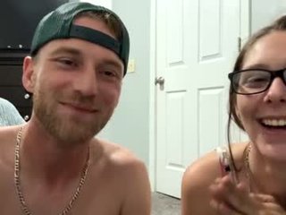 Webcam Belle - reighofsun98 horny couple adores fucking online