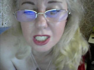 Webcam Belle - sweetieangel cam girl loves her sweet pussy penetrated hard