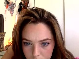 Webcam Belle - lissielovexo cam girl will surprise you with her huge gaping asshole