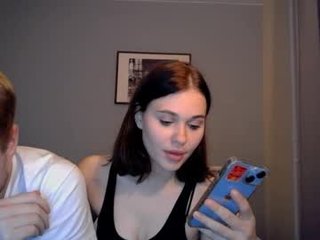 Webcam Belle - special_lovers99 french couple likes to fuck together online