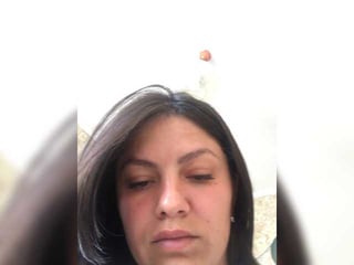Webcam Belle - dianesi brunette cam girl with hairy pussy in mesh stocking loves anal