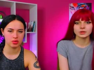 Webcam Belle - merli_warner nude cam bitch enjoys hard live sex on camera