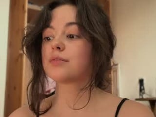 Webcam Belle - oohbunny nude cam babe loves shows all her hairy cunt on camera