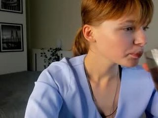 Webcam Belle - marianhallsted cam babe with small tits wants dirty live sex