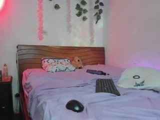 Webcam Belle - soulmates_mj horny couple having crazy live sex online