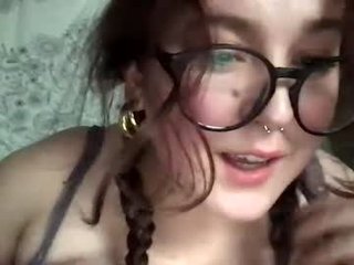Webcam Belle - xoxojayden nude cam bitch enjoys hard live sex on camera
