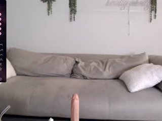 Webcam Belle - amaya_floress cam girl gets her ass hard fucked by her partner