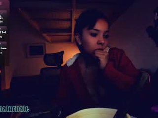 Webcam Belle - andy0pandi spanish cam babe wants her asshole humped on camera