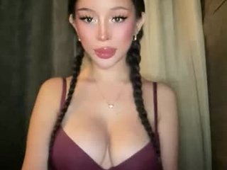 Webcam Belle - greatpretenderxxx cam girl with big tits wants gets anal fucked from behind