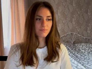 Webcam Belle - maiabarthe nude cam bitch enjoys hard live sex on camera