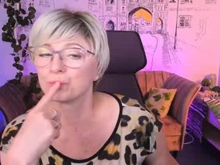 Webcam Belle - sugarvi cam slut loves fucking her boyfriend online