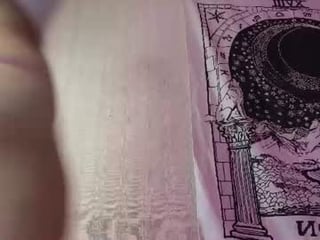 Webcam Belle - carolinablade_ nude cam bitch enjoys hard live sex on camera