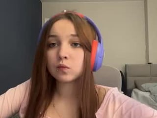 Webcam Belle - peepapa nude cam bitch enjoys hard live sex on camera