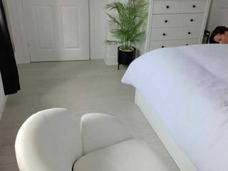 Webcam Belle - missalex european cam babe offers her hairy pussy for live sex experiments