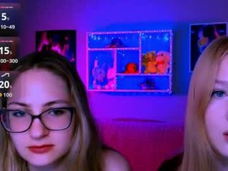 Webcam Belle - so_hot_rosalie nude cam bitch enjoys hard live sex on camera