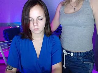 Webcam Belle - kindlybitch pregnant cam girl enjoys hot self-masturbation online
