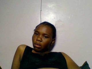 Webcam Belle - kittydew ebony arabic cam girl enjoys getting her ass drilled