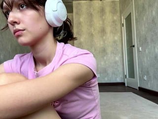 Webcam Belle - sunnicunningan cam girl loves her sweet pussy penetrated hard