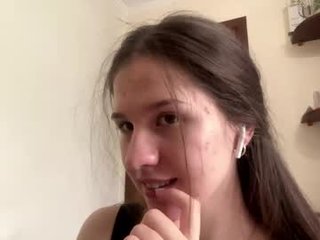 Webcam Belle - jacquilinegoudelock cam babe enjoys the best massage in her life