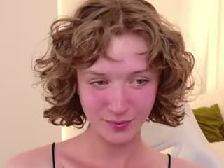 Webcam Belle - nancy_roy french redhead cam girl offers her ass for live show