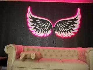 Webcam Belle - your_sweetx_sin cam girl is helplessly bound and face fucked