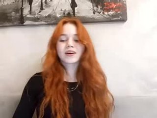 Webcam Belle - vaniaafzal redhead cam girl pleasing her tight pussy with a his favorite sex toy online