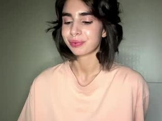 Webcam Belle - sheryllmafua teen cam babe wants to be fucked online as hard as possible
