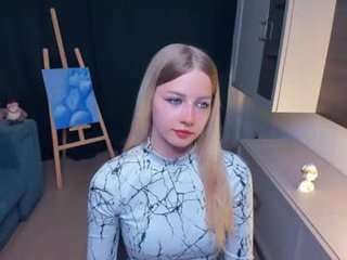 Webcam Belle - thoracarter teen cam babe wants to be fucked online as hard as possible