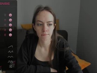 Webcam Belle - eve_hall cam girl gets her ass hard fucked by her partner