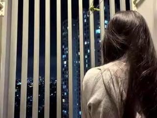 Webcam Belle - deliaarnett nude cam bitch enjoys hard live sex on camera