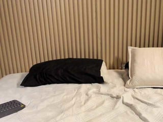 Webcam Belle - lustunion spanish cam babe wants her asshole humped on camera