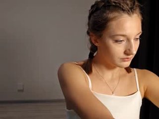 Webcam Belle - kristandaty cam girl gets her ass hard fucked by her partner