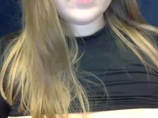 Webcam Belle - kunismila enjoy your beautiful big boobs online