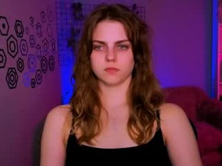 Webcam Belle - siana_ruby nude cam bitch enjoys hard live sex on camera